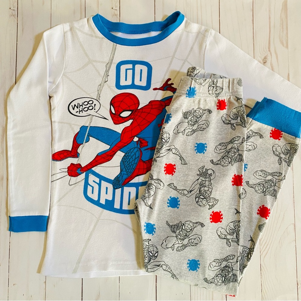 Marvel Spider-Man Long Sleeve Pajama Set- Size 7